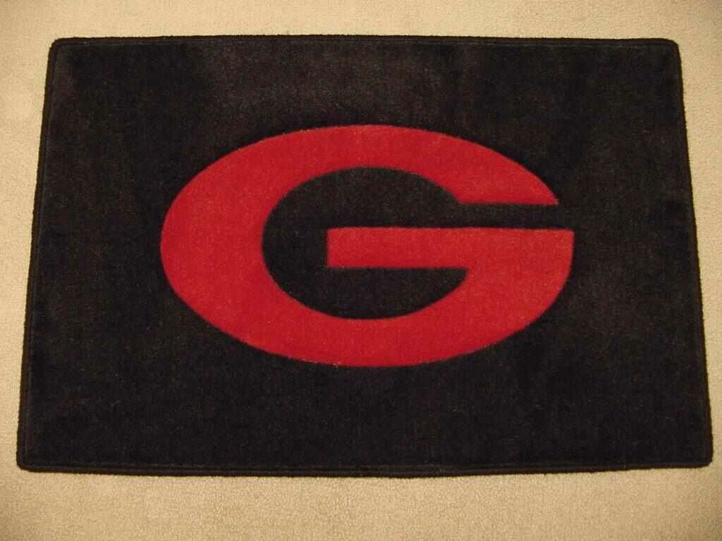 "G" Logo Mat